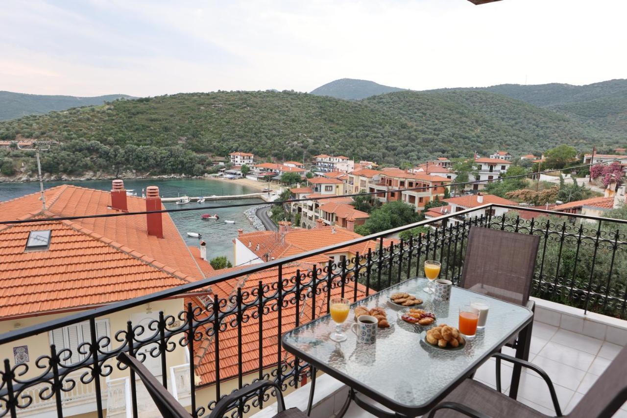 Island Boutique Apartments Пиргадикия Екстериор снимка