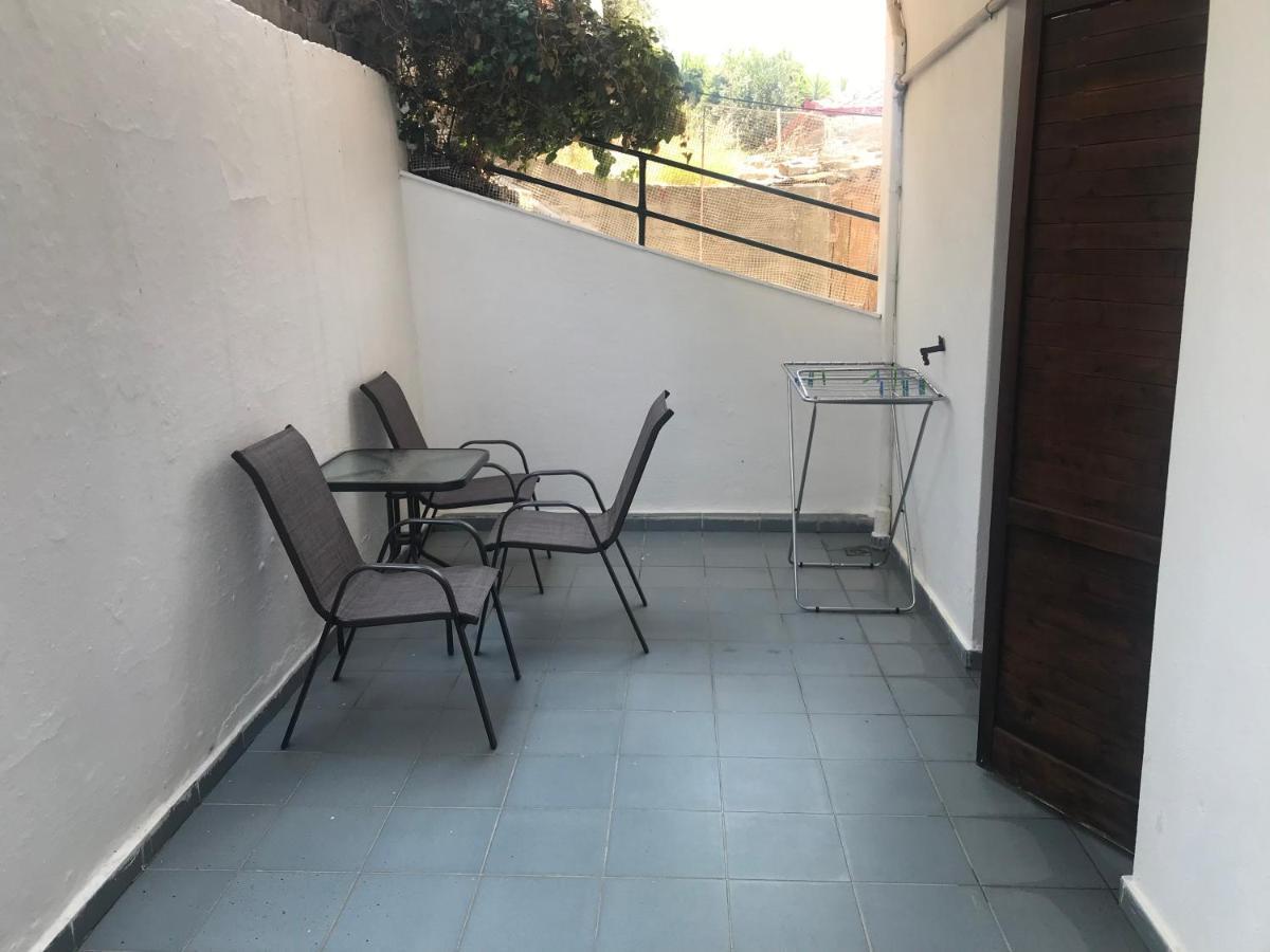 Island Boutique Apartments Пиргадикия Екстериор снимка